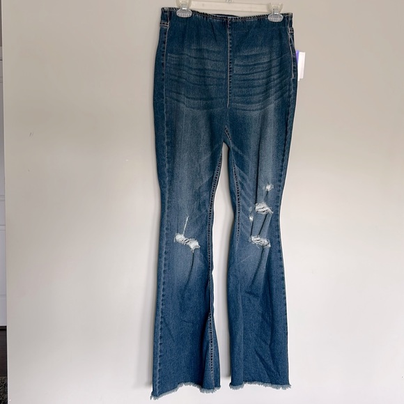 High rise flare jeans - Picture 1 of 7